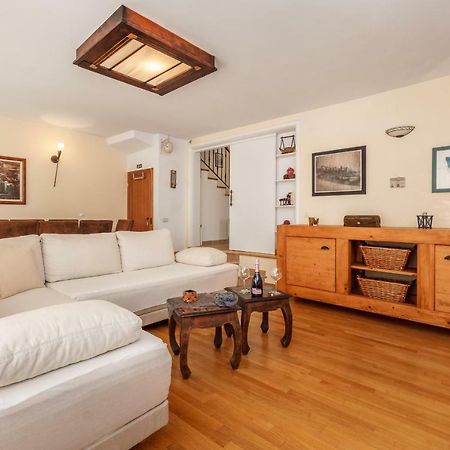 Holiday Home Harmony Žrnovnica Εξωτερικό φωτογραφία