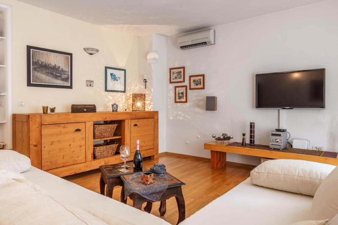 Holiday Home Harmony Žrnovnica Εξωτερικό φωτογραφία