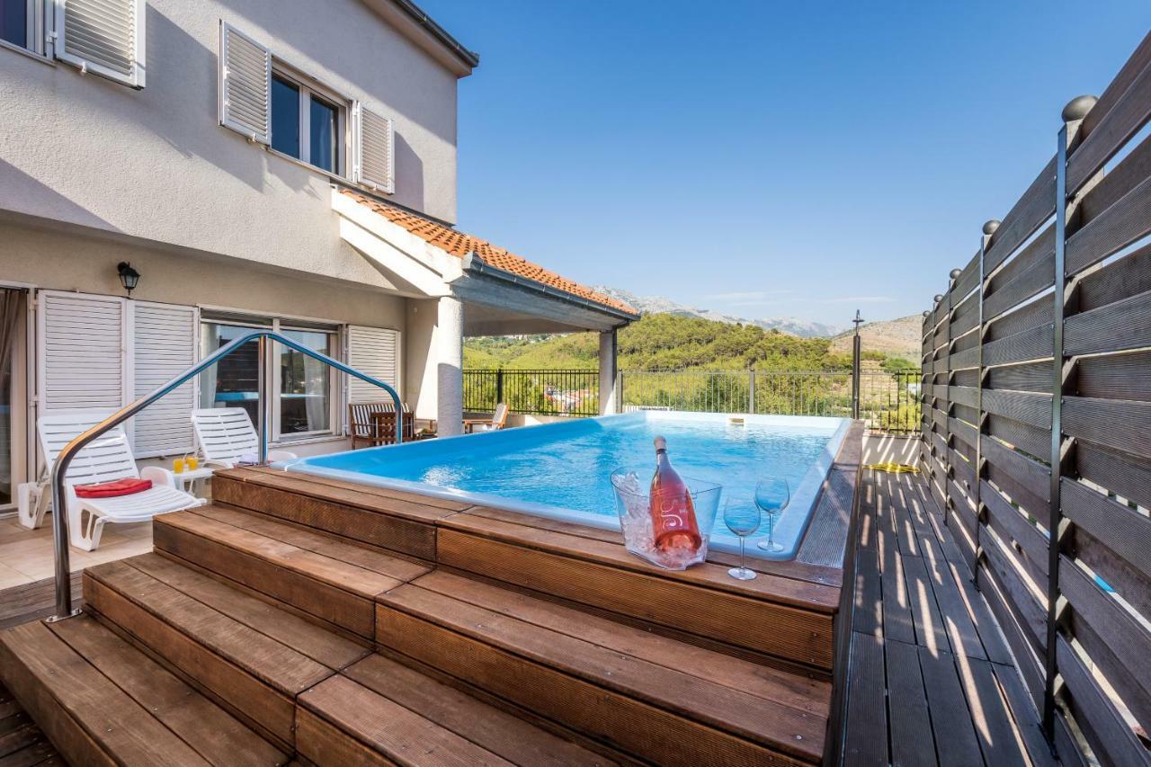 Holiday Home Harmony Žrnovnica Εξωτερικό φωτογραφία