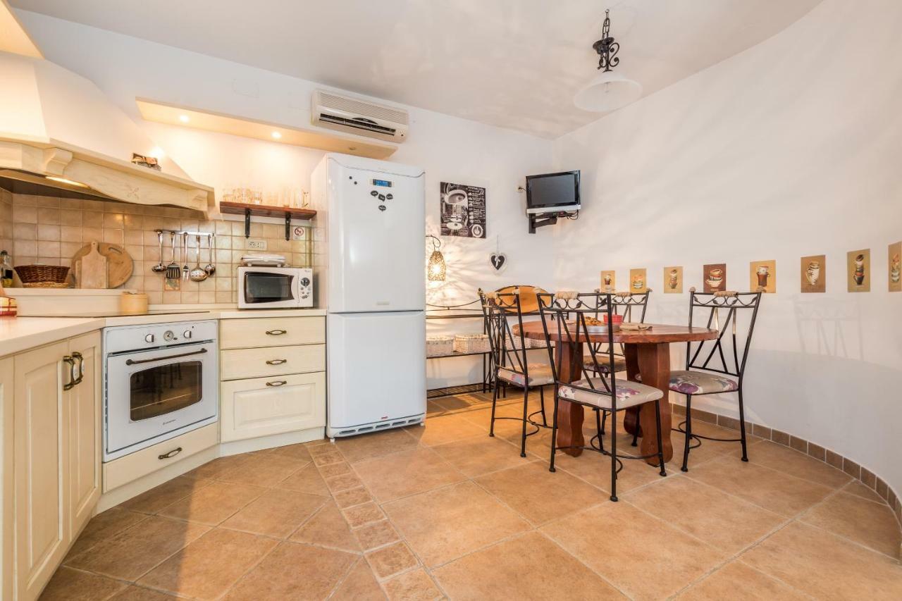 Holiday Home Harmony Žrnovnica Εξωτερικό φωτογραφία