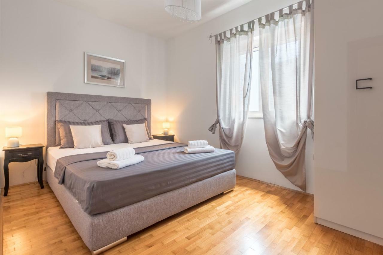 Holiday Home Harmony Žrnovnica Εξωτερικό φωτογραφία