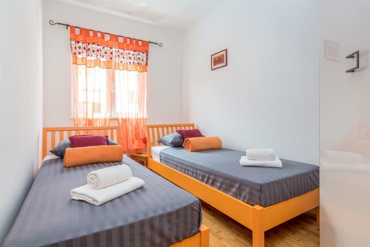 Holiday Home Harmony Žrnovnica Εξωτερικό φωτογραφία